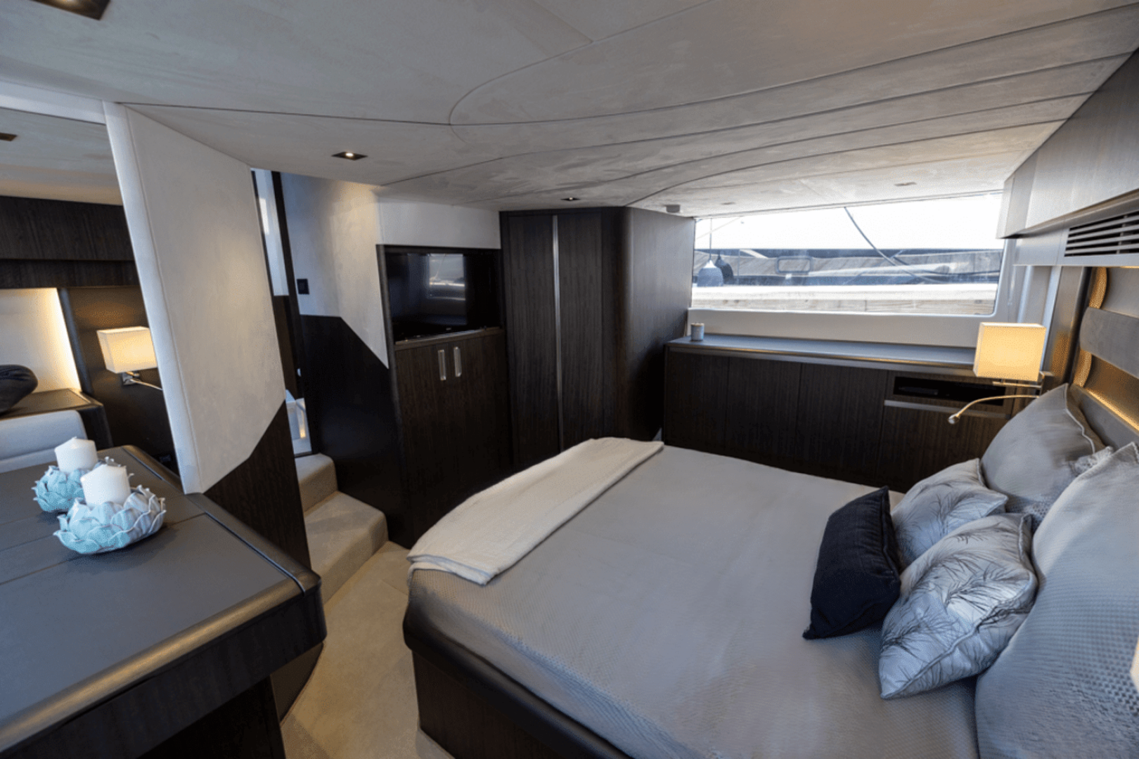 Slide: The Image of Galeon 510 SKY 2025 - 4718611