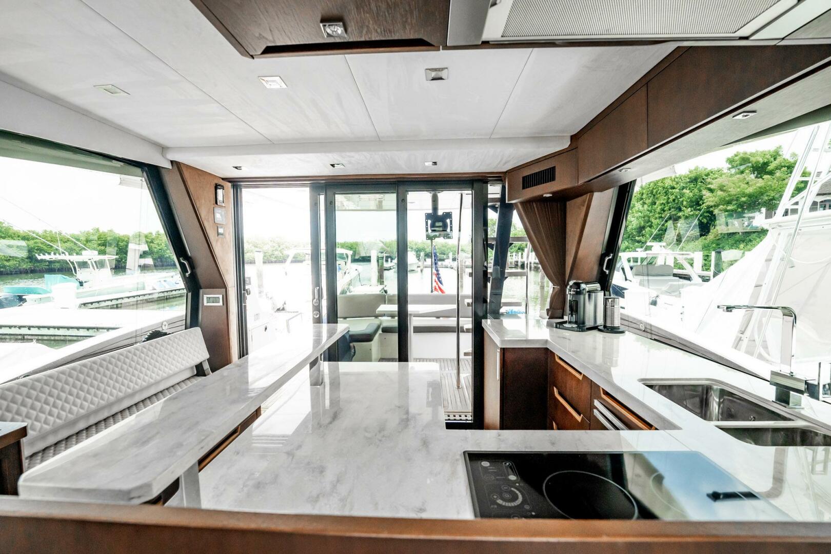 Slide: The Image of Galeon 510 Skybridge 2017 - 5470050