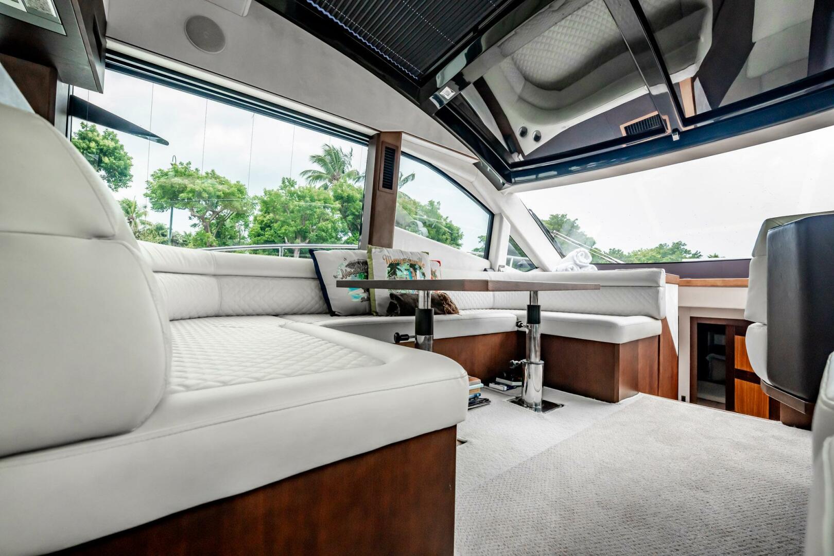 Slide: The Image of Galeon 510 Skybridge 2017 - 5470053