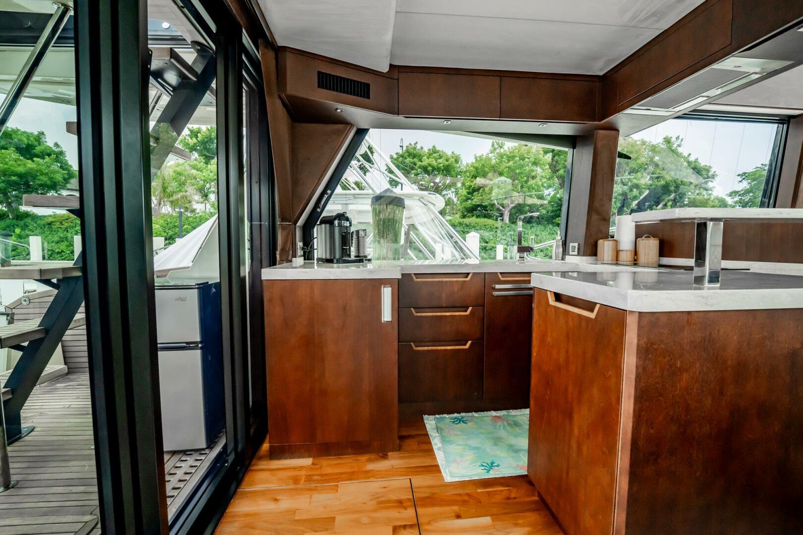 Slide: The Image of Galeon 510 Skybridge 2017 - 5470054