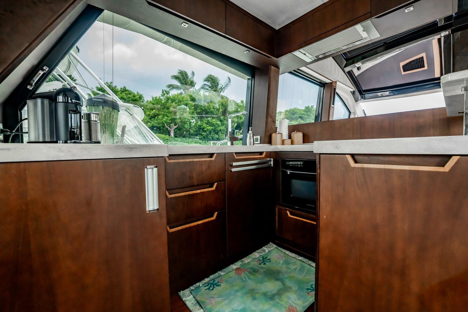 Slide: The Image of Galeon 510 Skybridge 2017 - 5470055