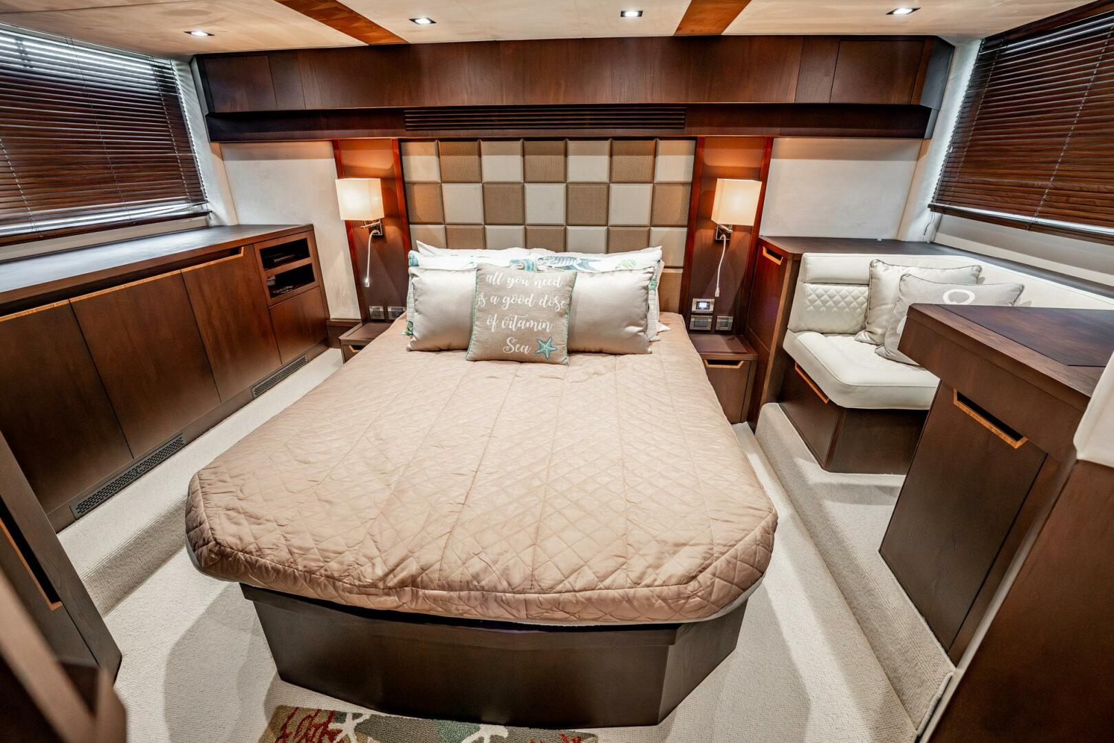 Slide: The Image of Galeon 510 Skybridge 2017 - 5470079