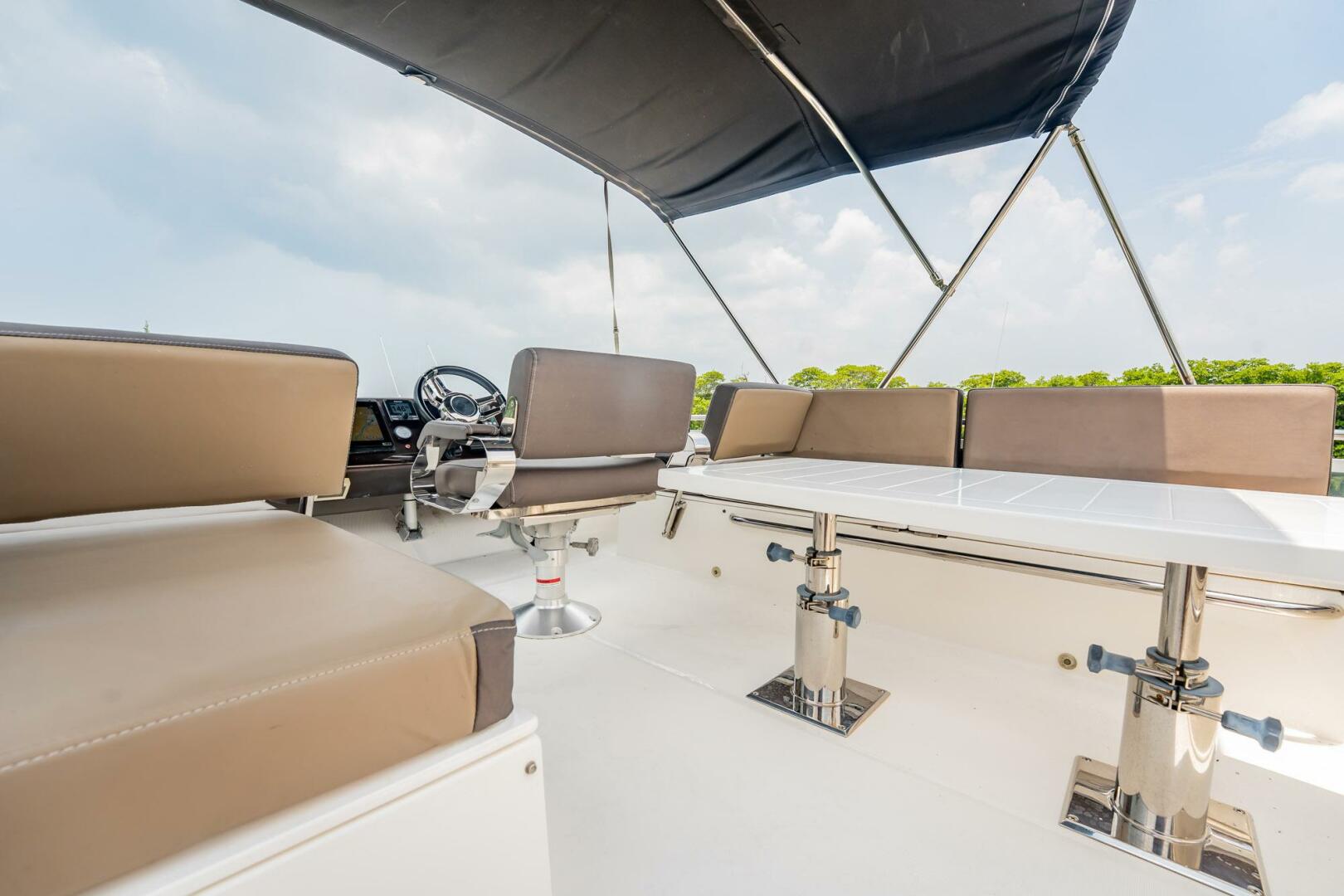 Slide: The Image of Galeon 510 Skybridge 2017 - 5470104