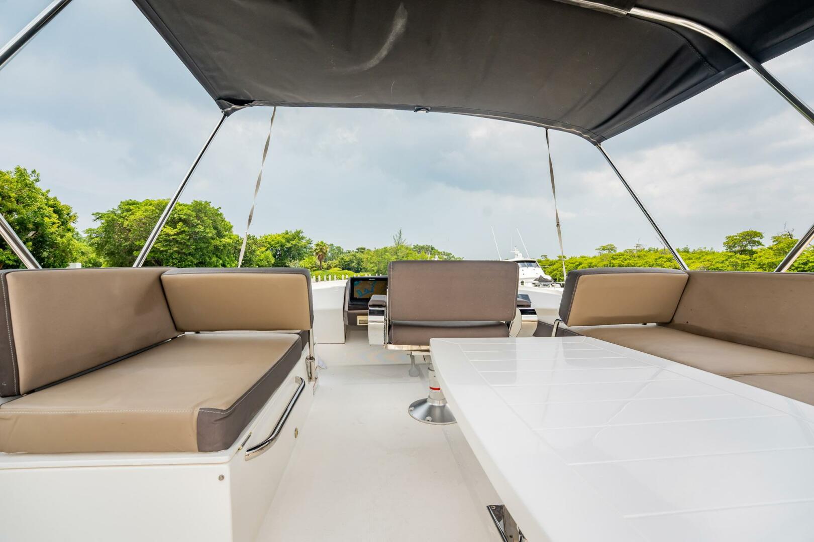 Slide: The Image of Galeon 510 Skybridge 2017 - 5470105