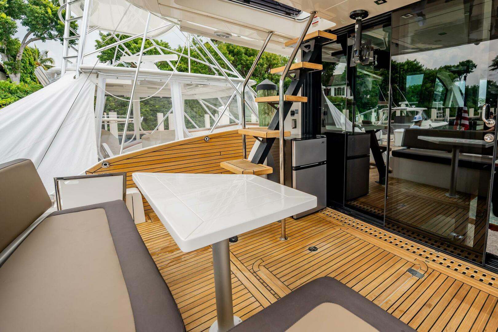 Slide: The Image of Galeon 510 Skybridge 2017 - 5470142