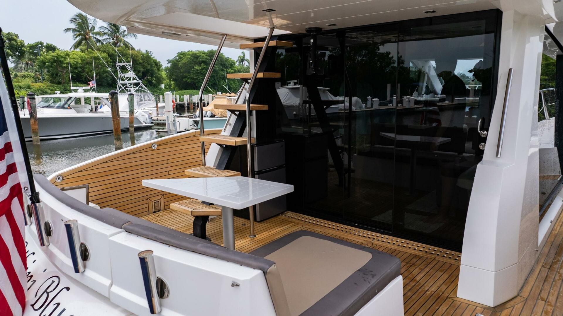 Slide: The Image of Galeon 510 Skybridge 2017 - 5470150