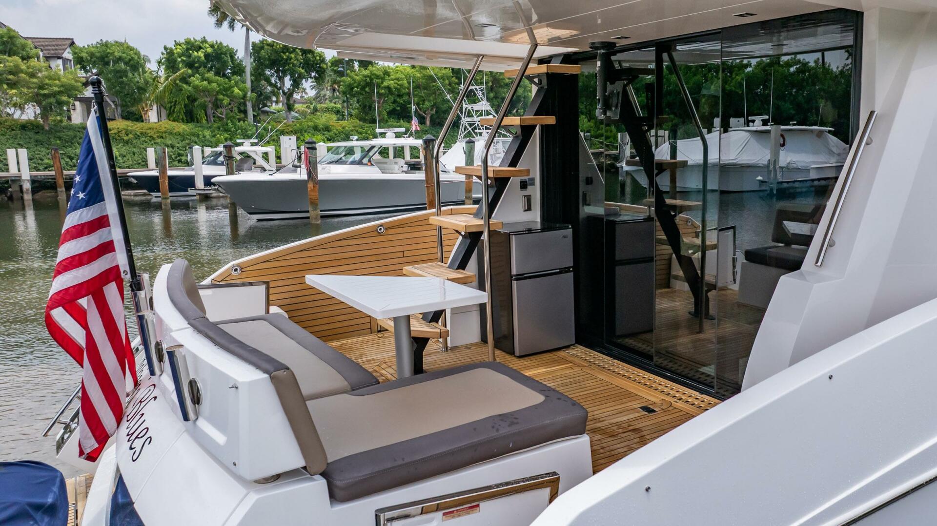 Slide: The Image of Galeon 510 Skybridge 2017 - 5470159