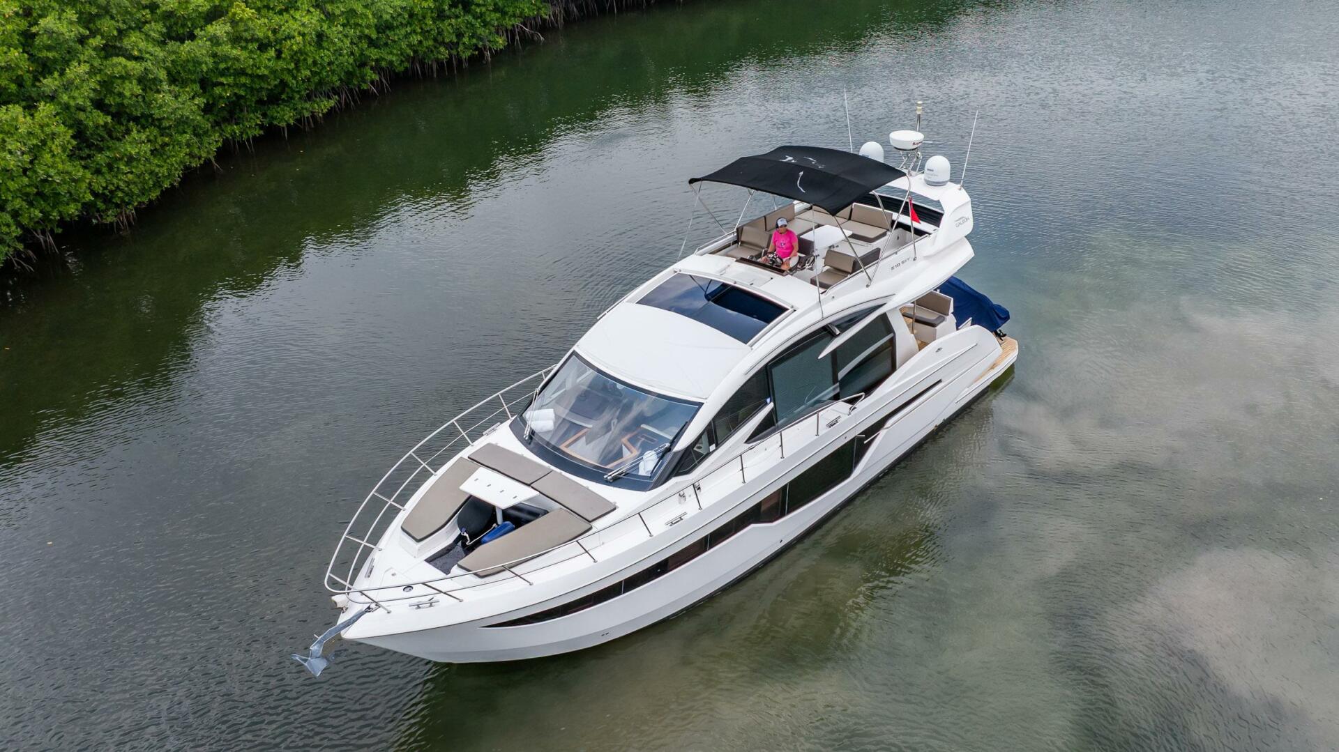 Slide: The Image of Galeon 510 Skybridge 2017 - 5470194
