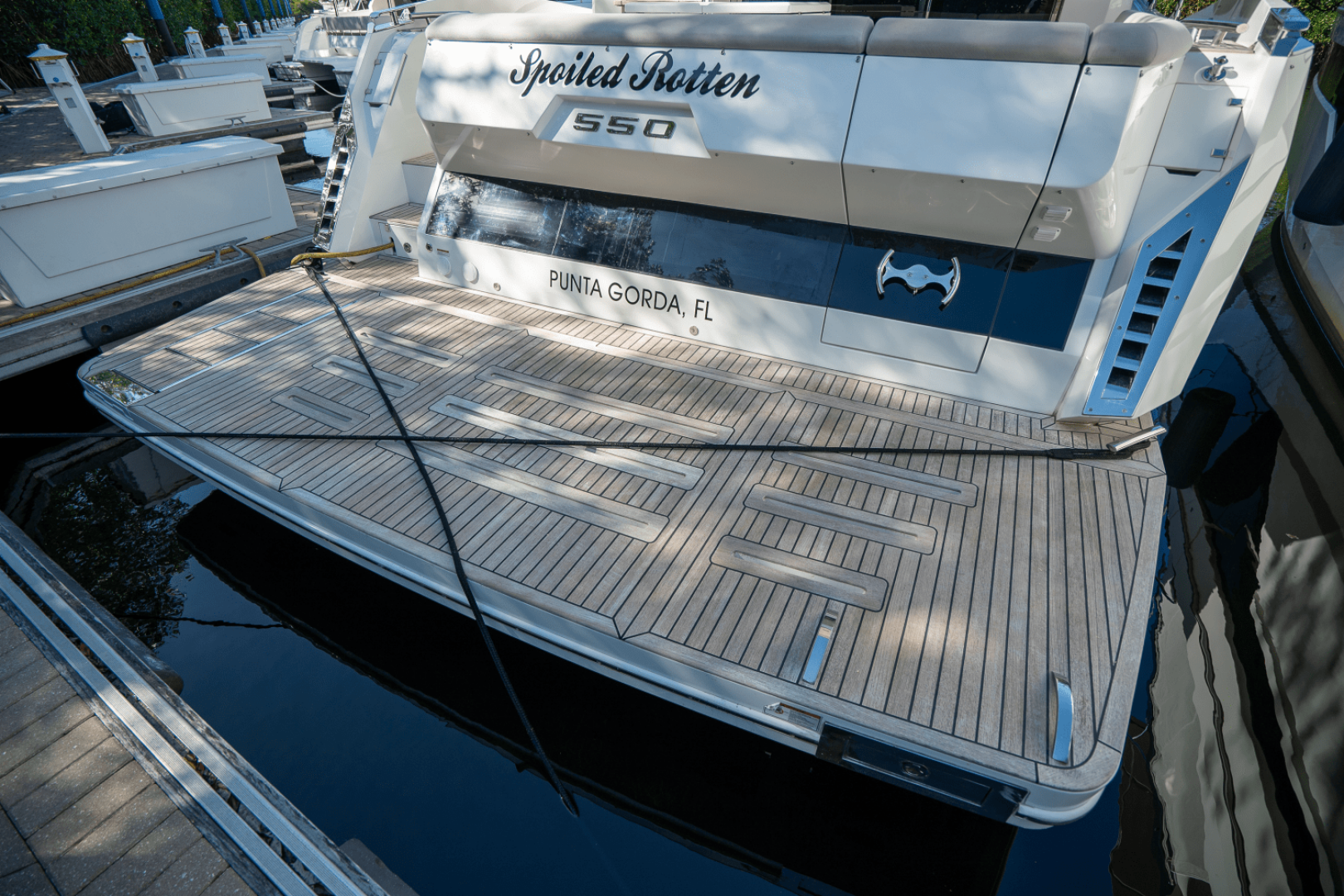 Slide: The Image of Galeon 550 FLY 2022 - 3