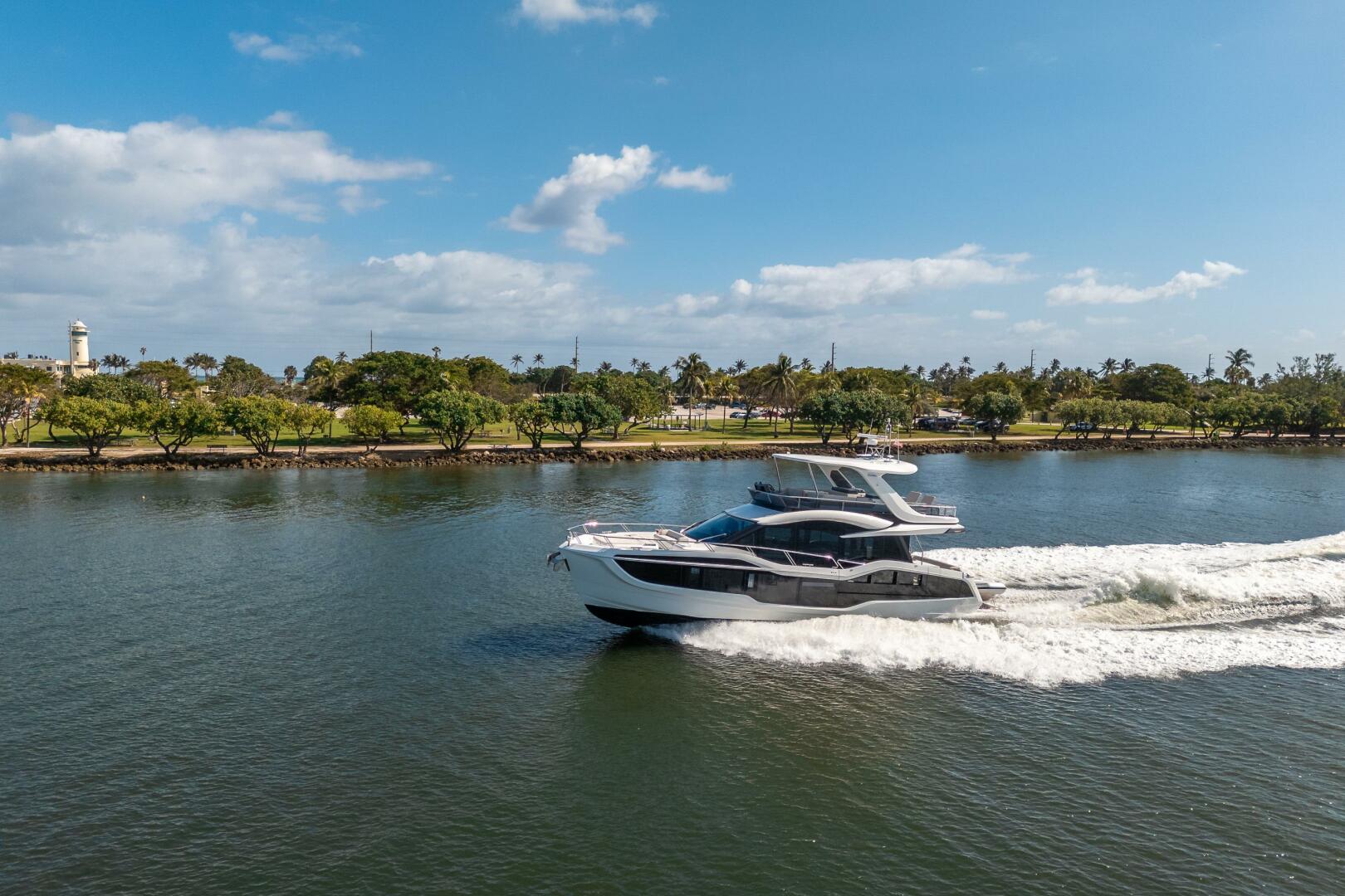 Slide: The Image of Galeon 560 Fly 2024 - 7