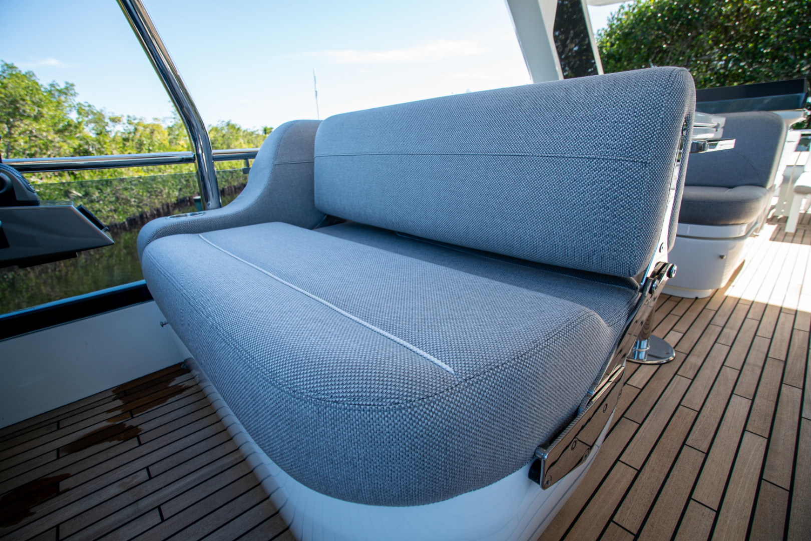 Slide: The Image of Galeon 560 FLY 2025 - 4973114