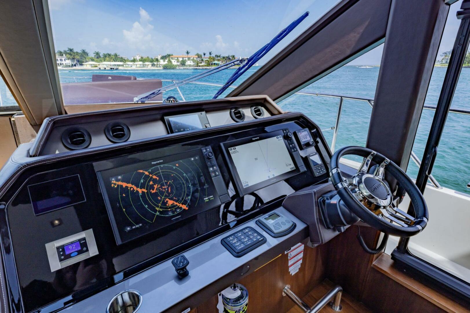 Slide: The Image of Galeon 640 FLY 2019 - 4235175