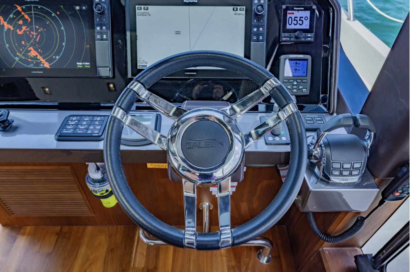 Slide: The Image of Galeon 640 FLY 2019 - 4235177
