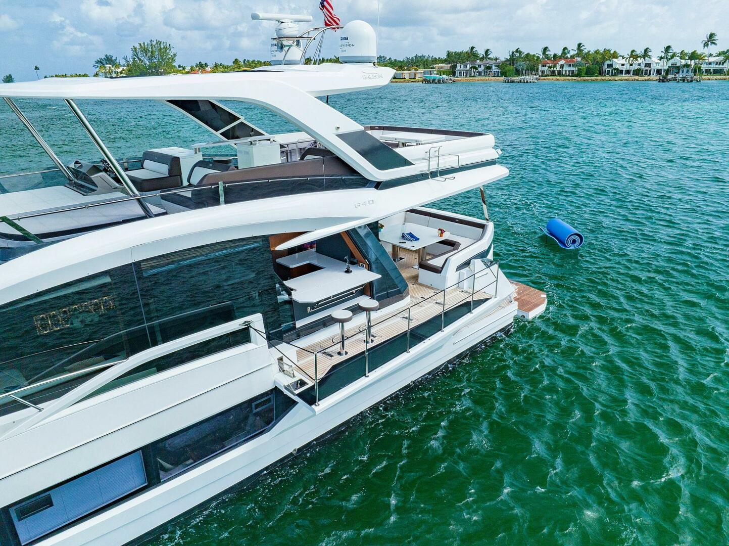 Slide: The Image of Galeon 640 Fly 2019 - 4859044