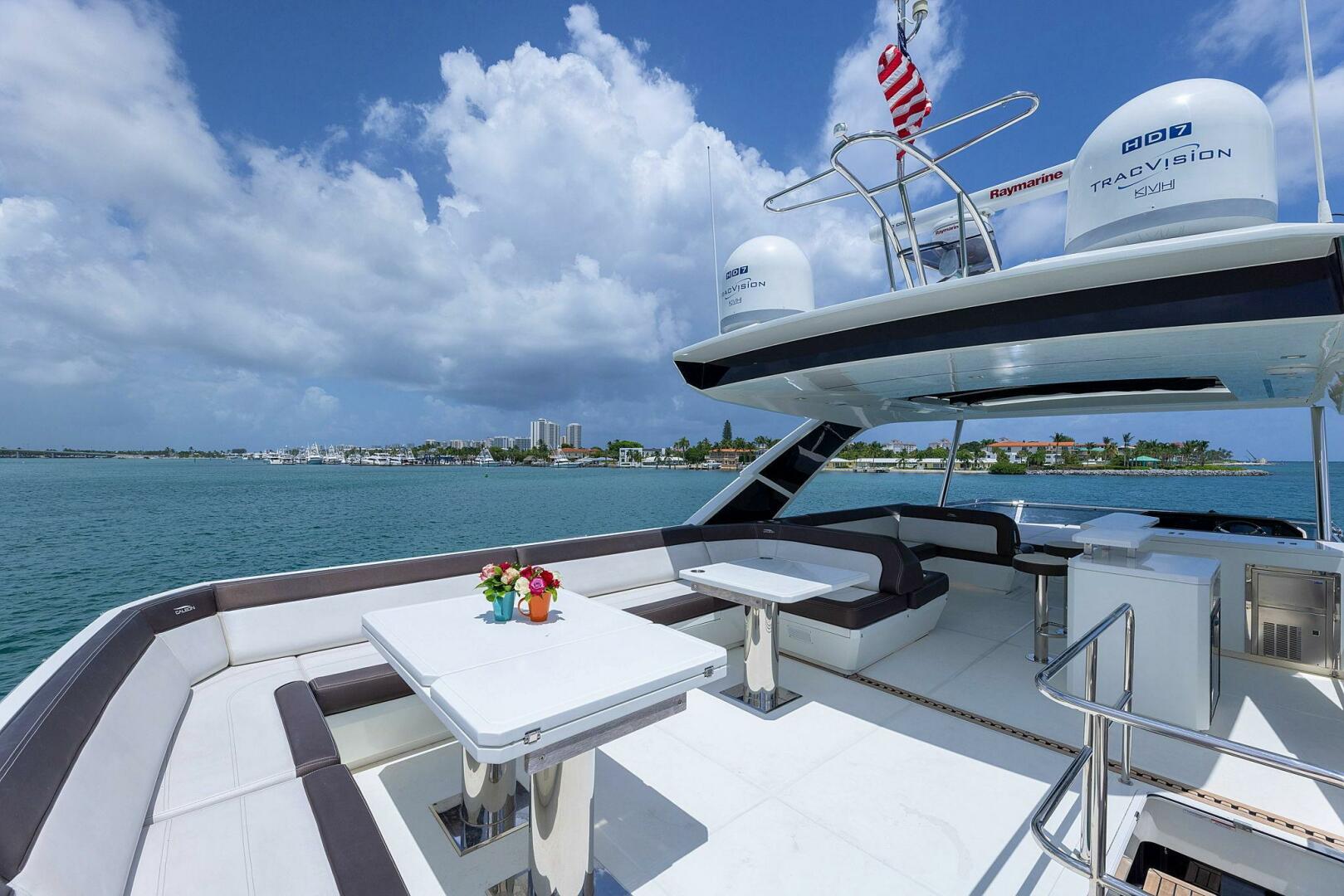 Slide: The Image of Galeon 640 Fly 2019 - 4859817