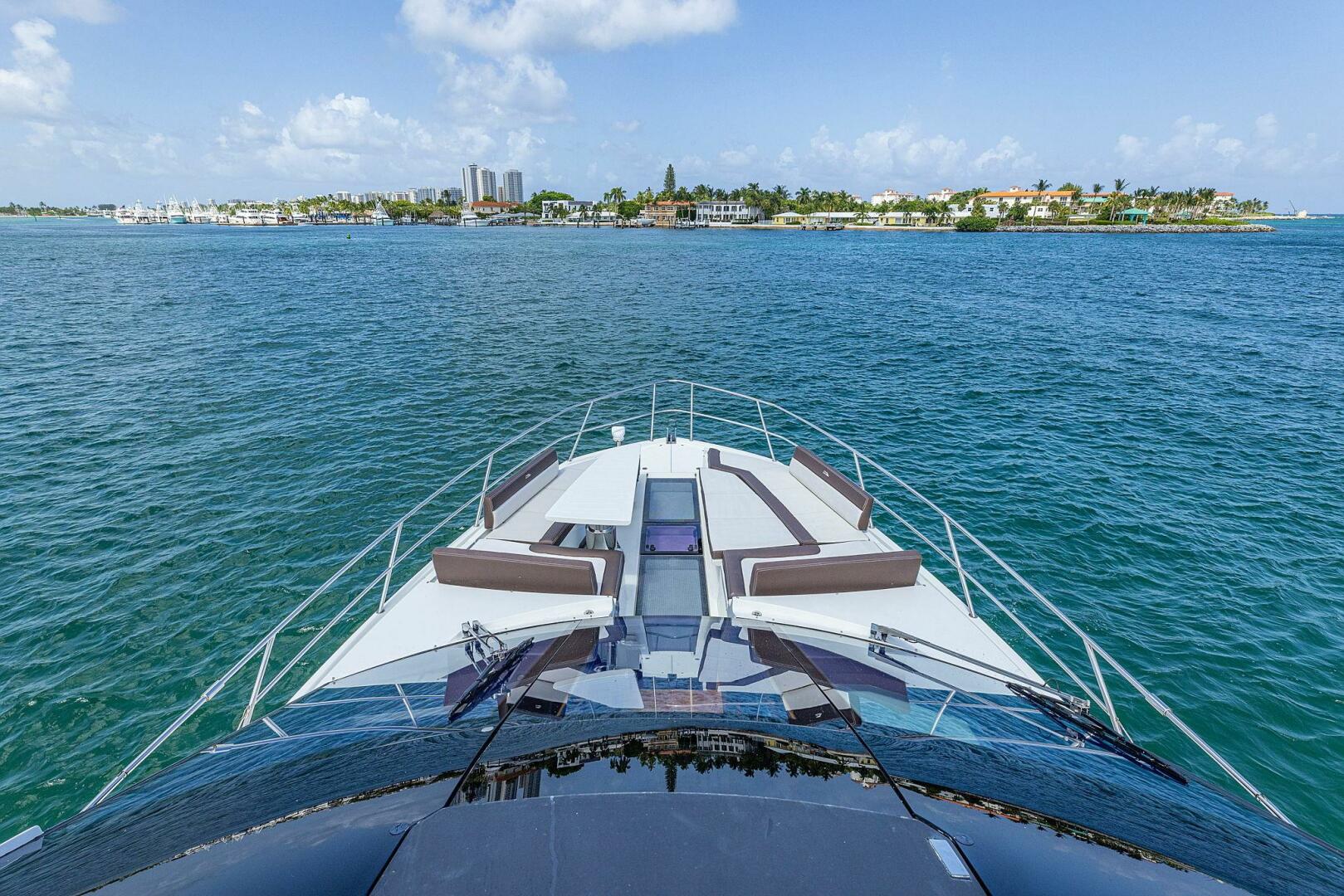 Slide: The Image of Galeon 640 Fly 2019 - 4859820