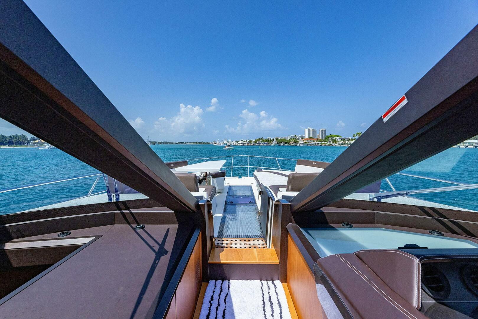 Slide: The Image of Galeon 640 Fly 2019 - 4859956