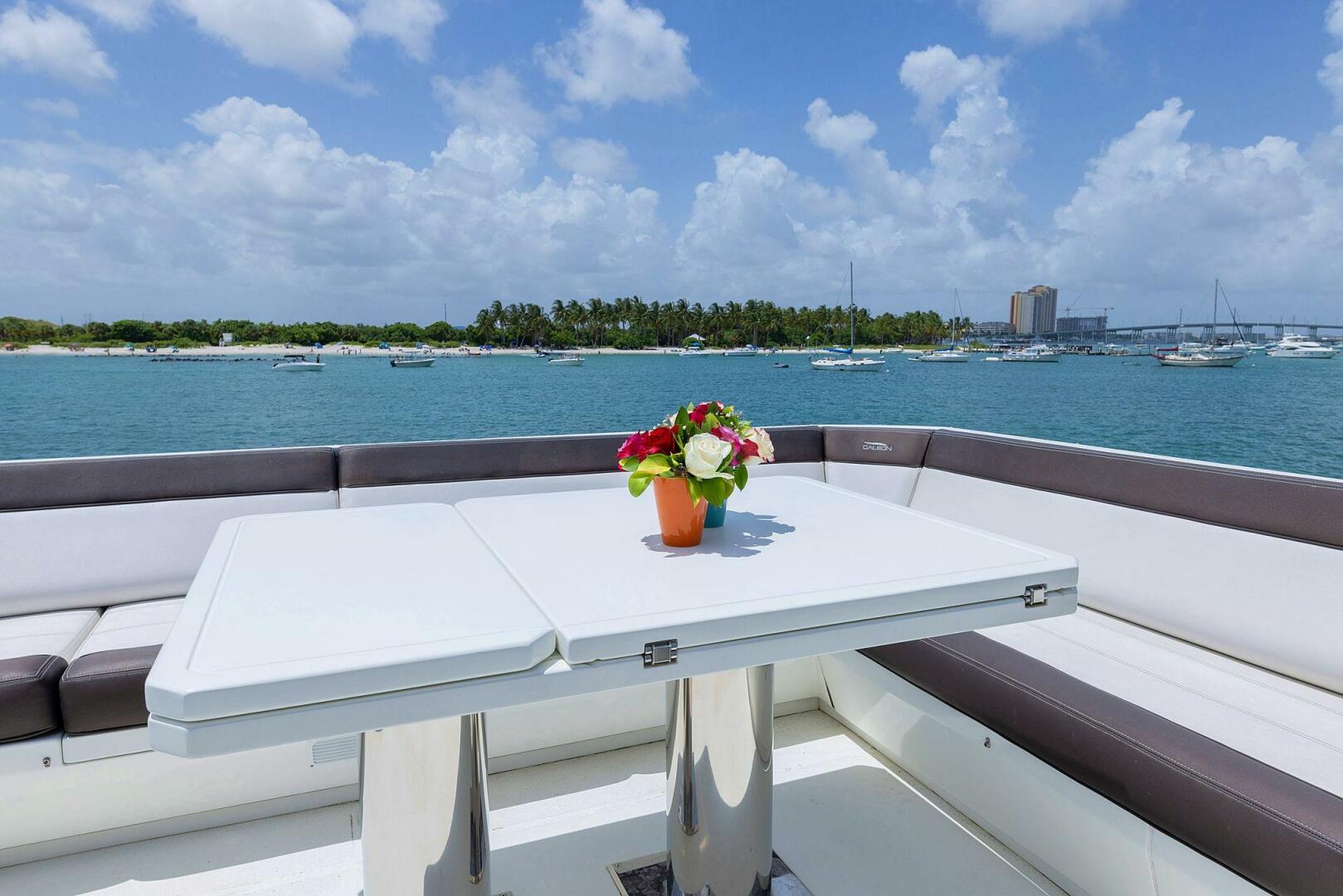 Slide: The Image of Galeon 640 Fly 2019 - 4859959