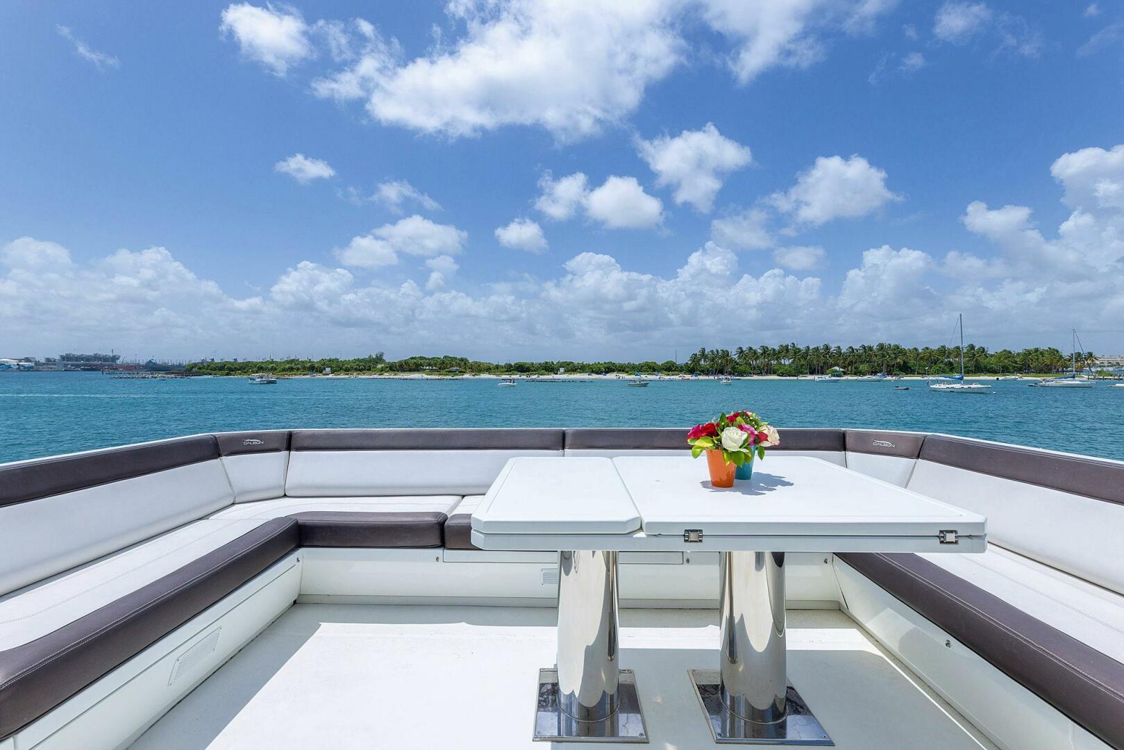 Slide: The Image of Galeon 640 Fly 2019 - 4859960