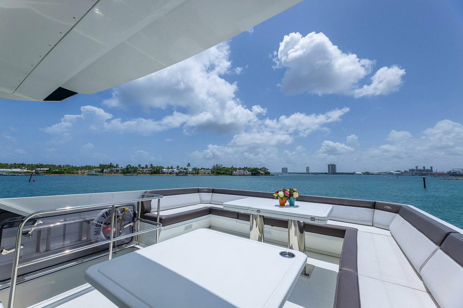 Slide: The Image of Galeon 640 Fly 2019 - 4859962