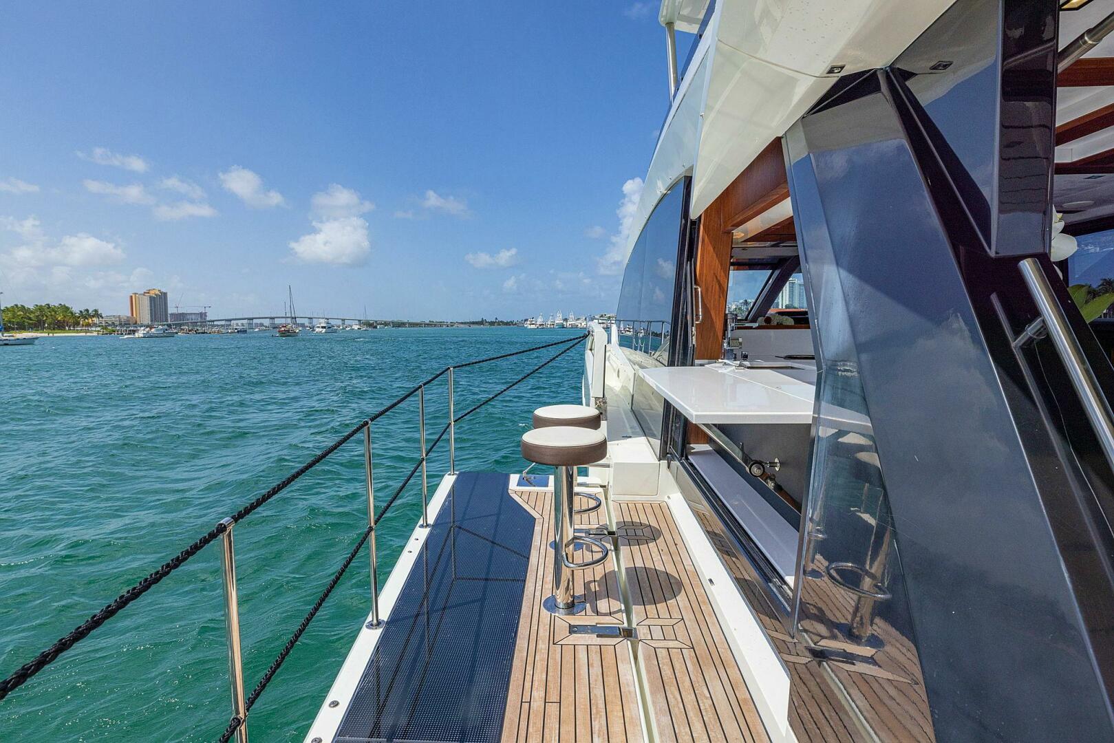 Slide: The Image of Galeon 640 Fly 2019 - 4859841