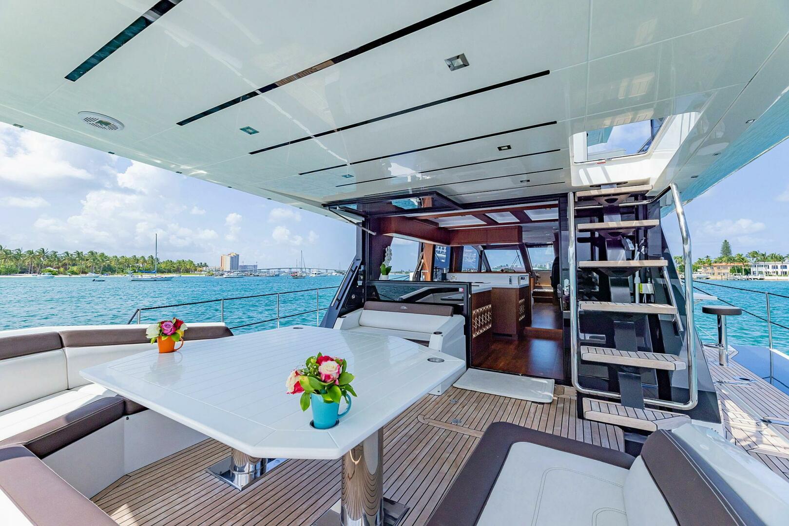 Slide: The Image of Galeon 640 Fly 2019 - 4859965