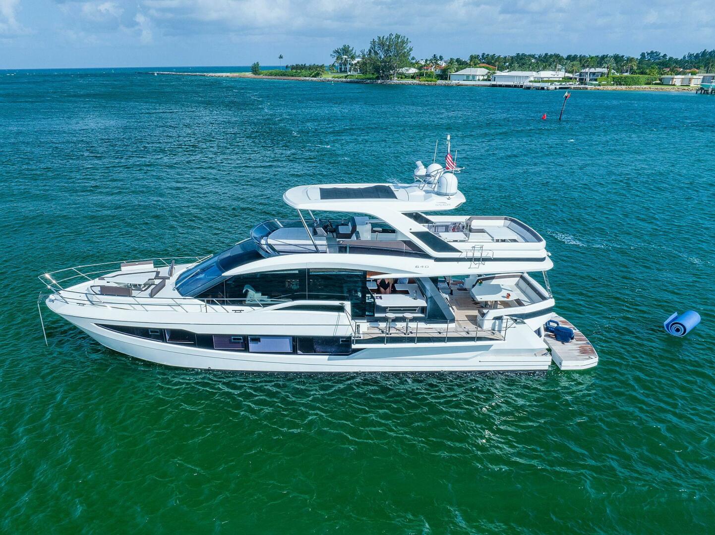 Slide: The Image of Galeon 640 Fly 2019 - 4859037