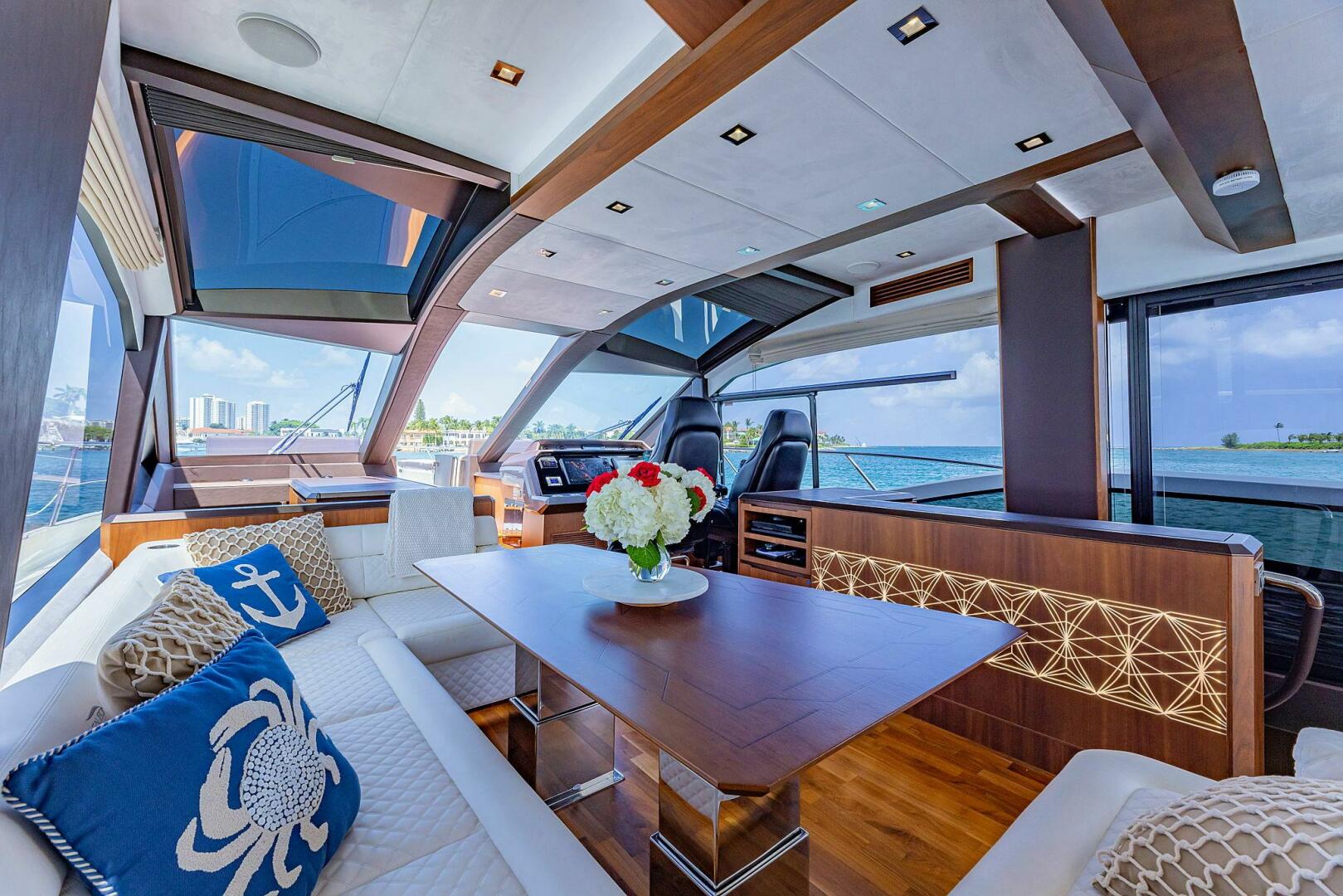 Slide: The Image of Galeon 640 Fly 2019 - 4859972