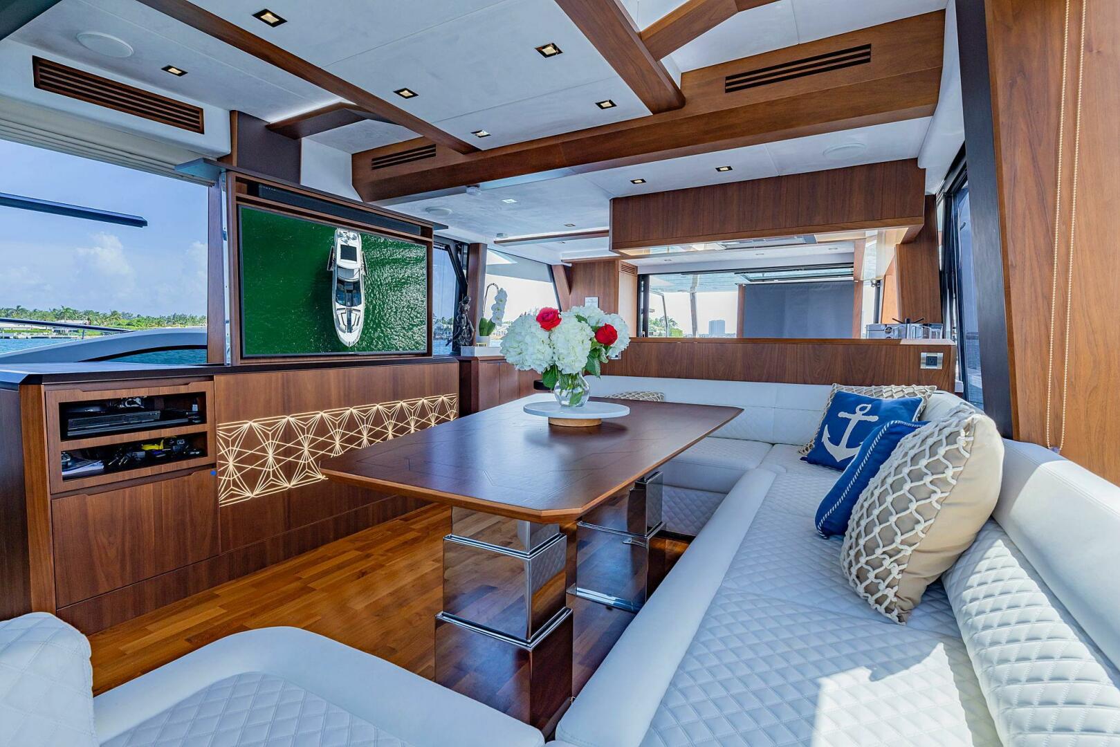 Slide: The Image of Galeon 640 Fly 2019 - 4859973