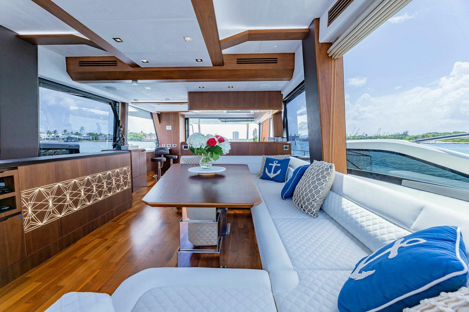 Slide: The Image of Galeon 640 Fly 2019 - 4859976