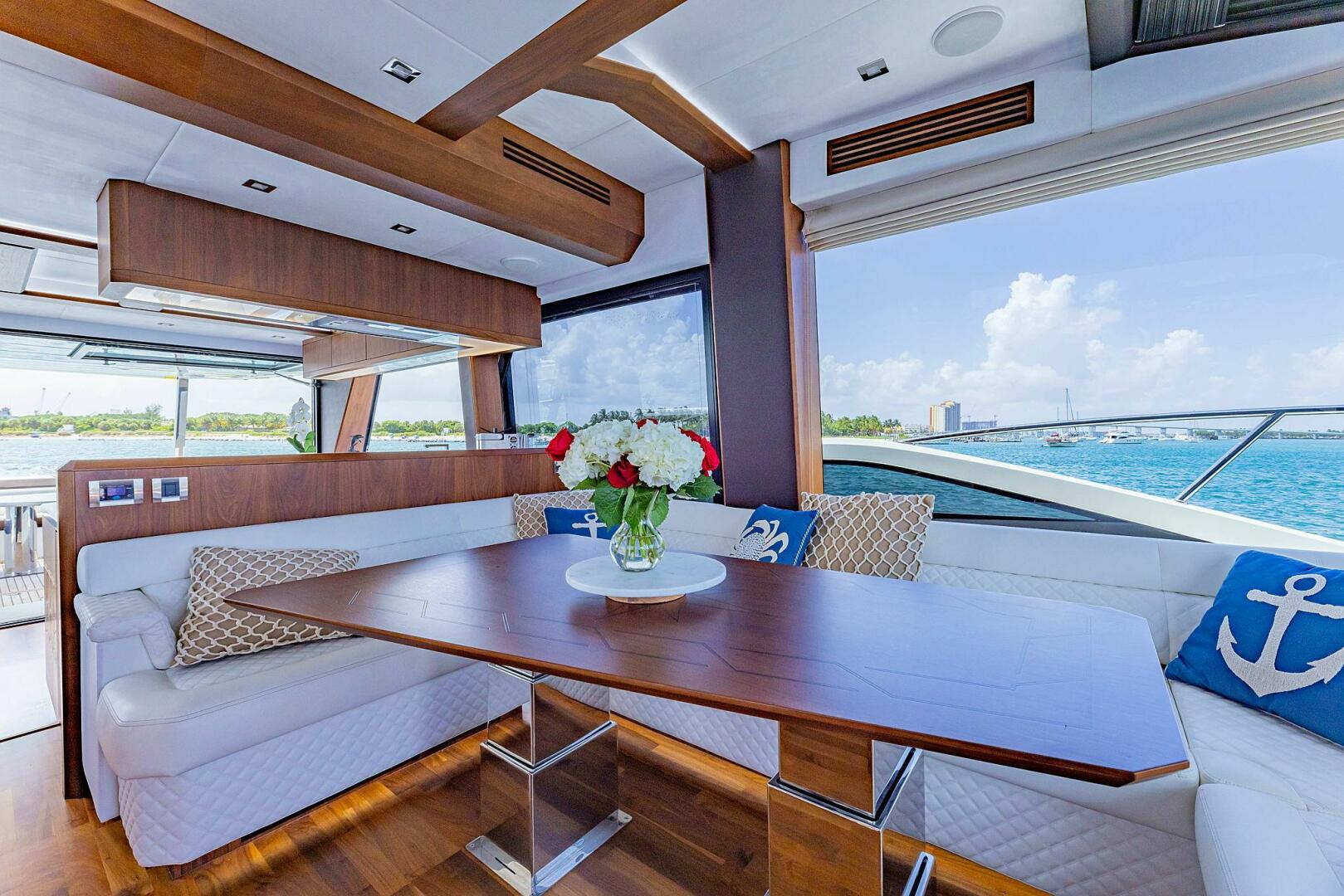 Slide: The Image of Galeon 640 Fly 2019 - 4859991