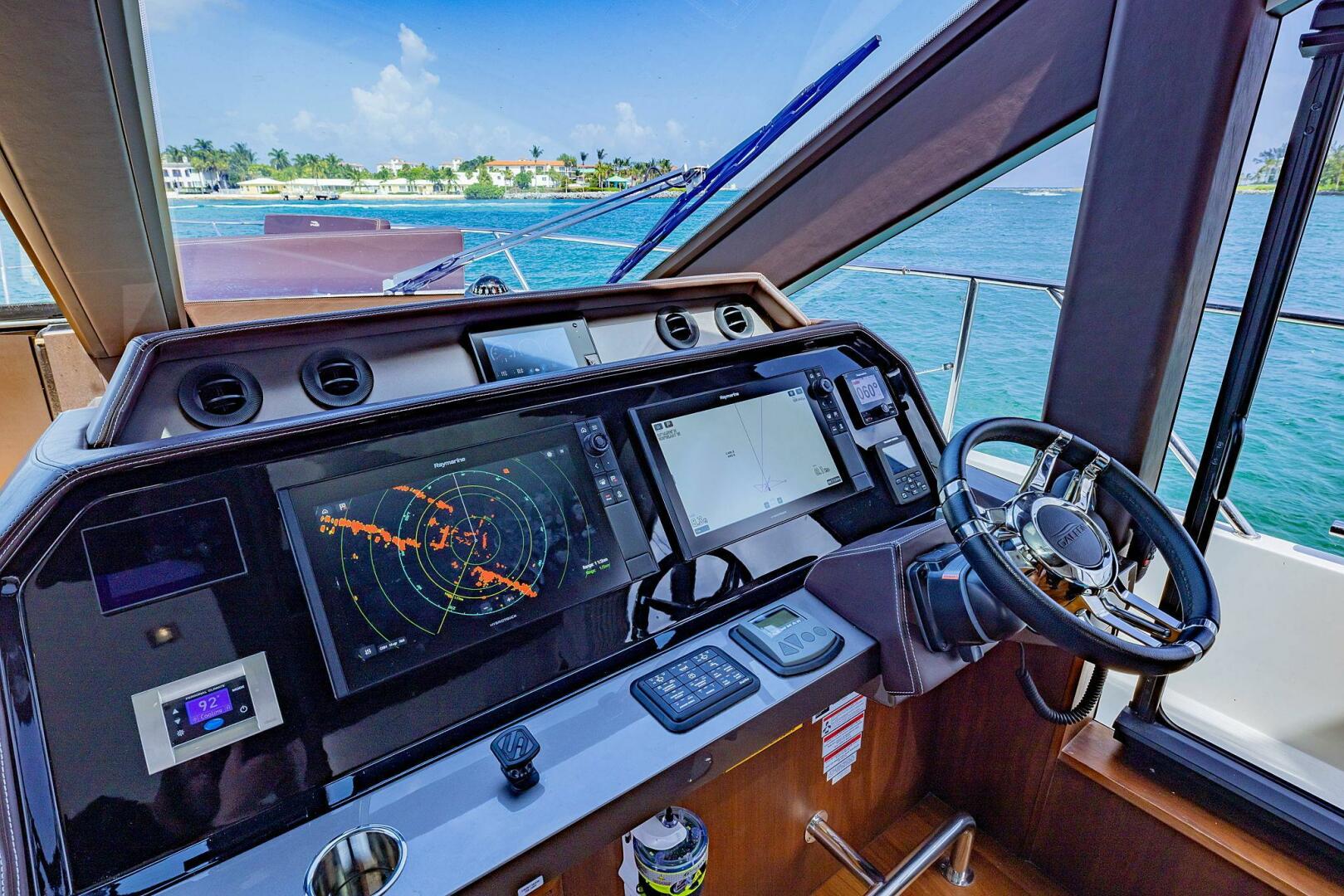 Slide: The Image of Galeon 640 Fly 2019 - 4859978