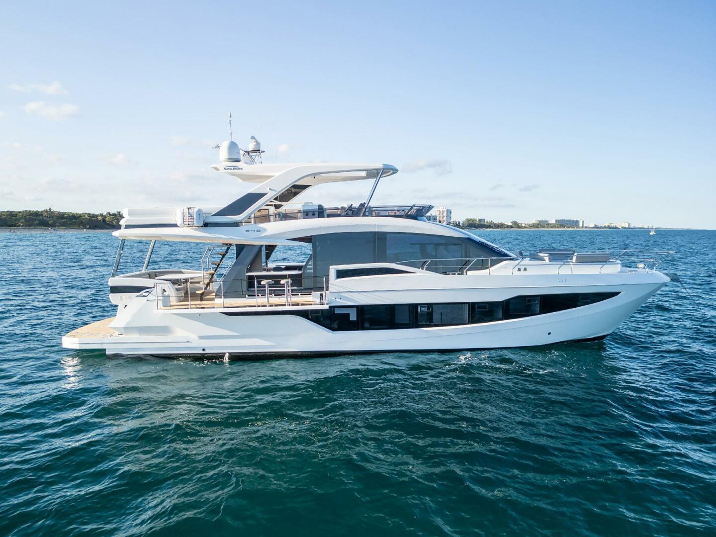 Slide: The Image of Galeon 640 Fly 2022 - 4869092