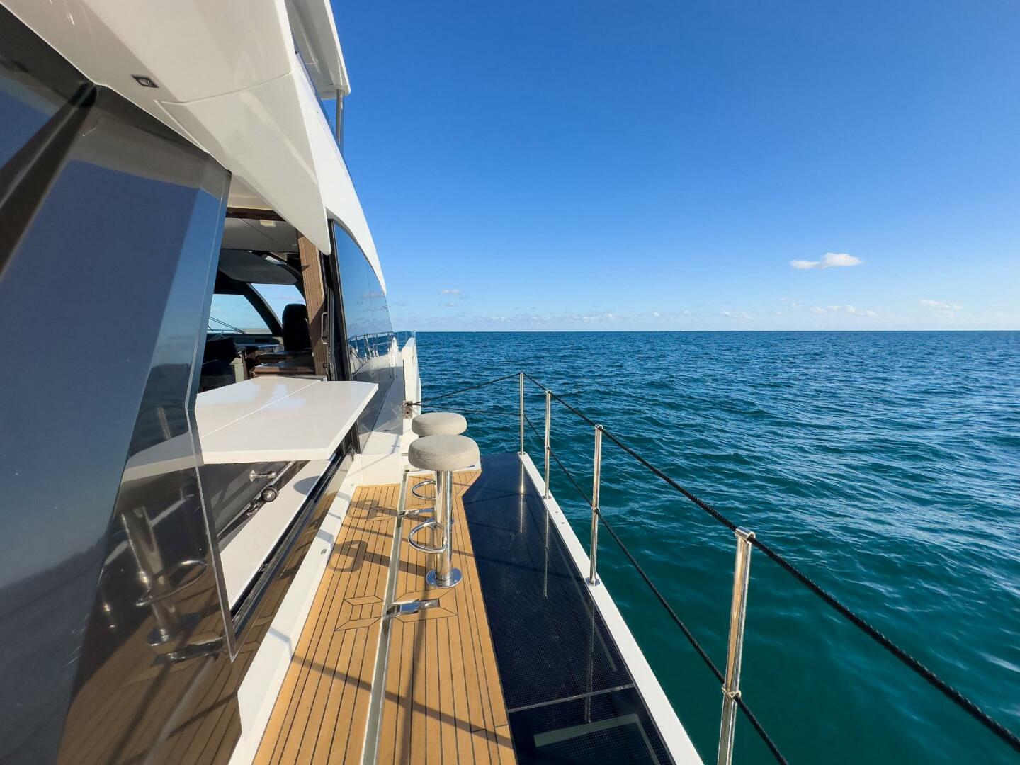 Slide: The Image of Galeon 640 Fly 2022 - 4869105