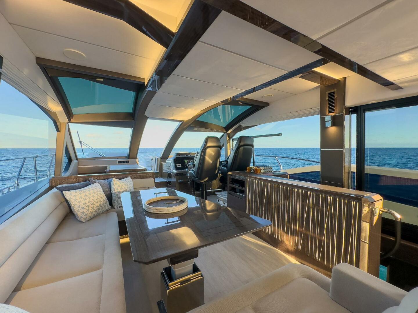 Slide: The Image of Galeon 640 Fly 2022 - 4869107