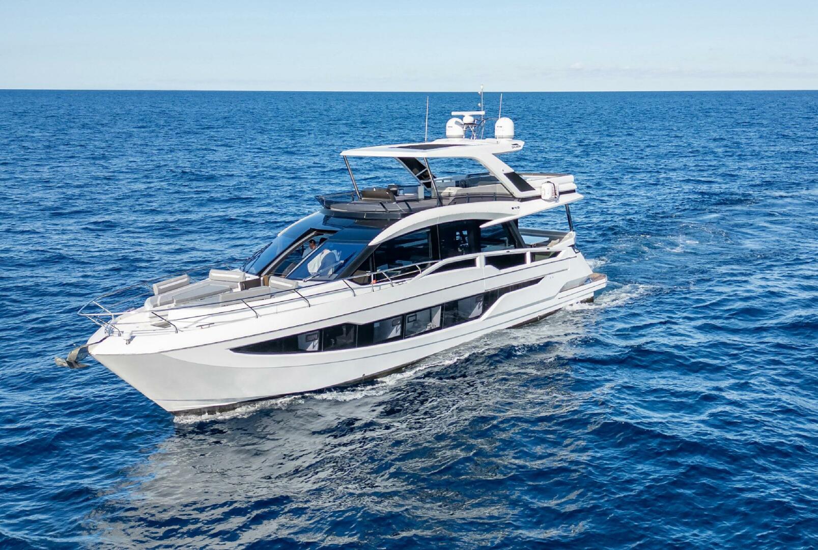 Slide: The Image of Galeon 640 Fly 2022 - 4869095