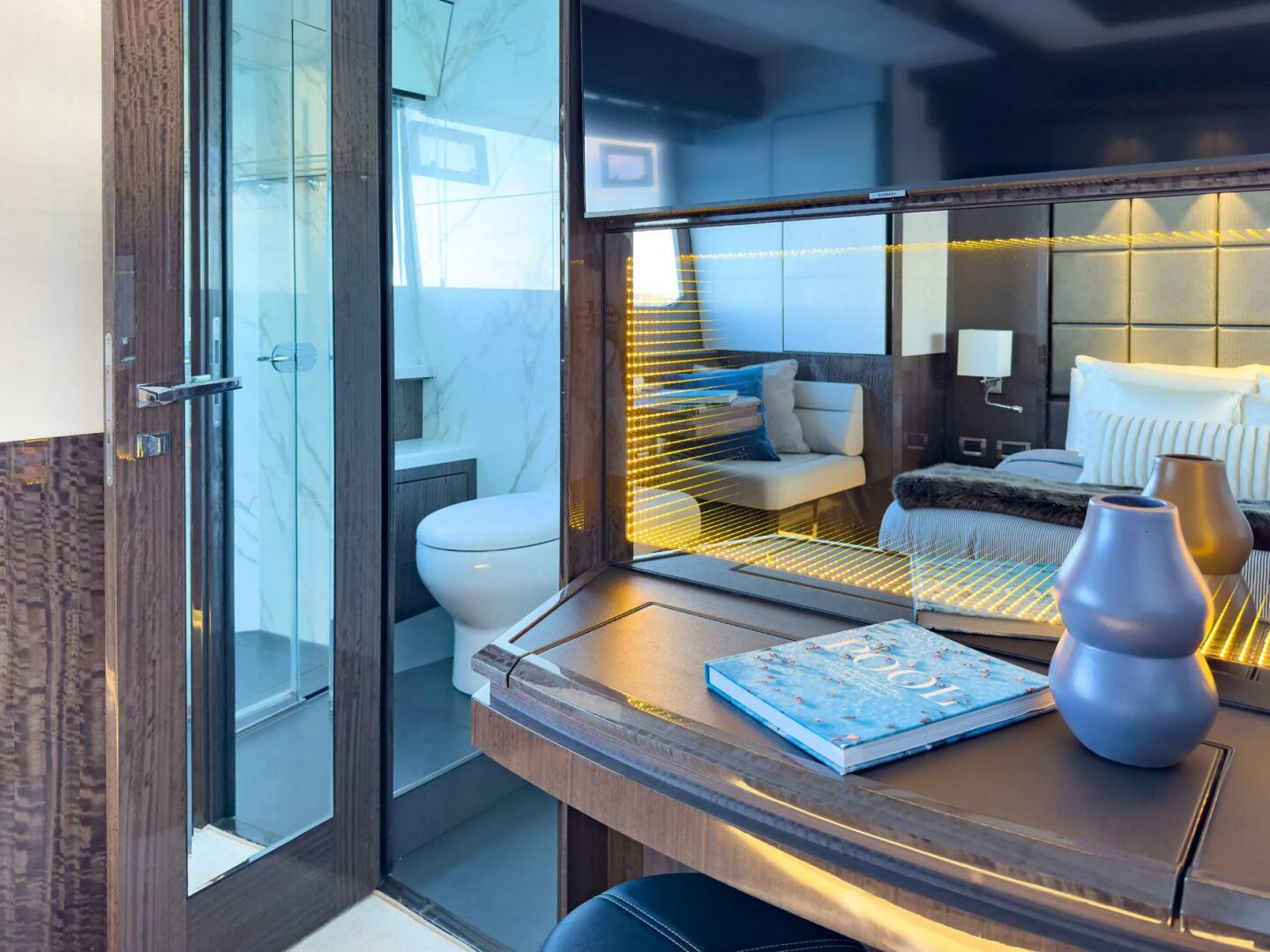 Slide: The Image of Galeon 640 Fly 2022 - 4869126