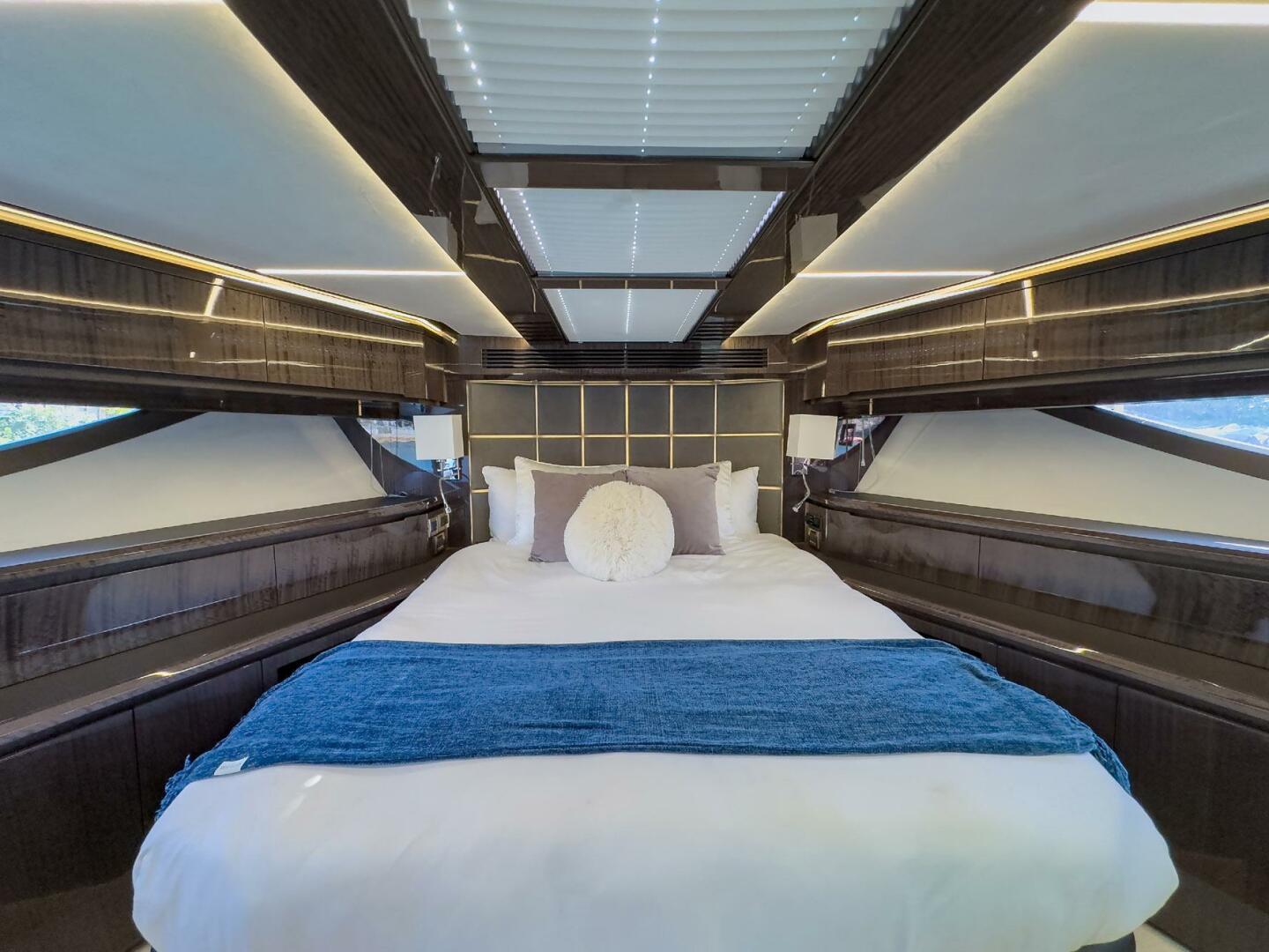 Slide: The Image of Galeon 640 Fly 2022 - 4869132