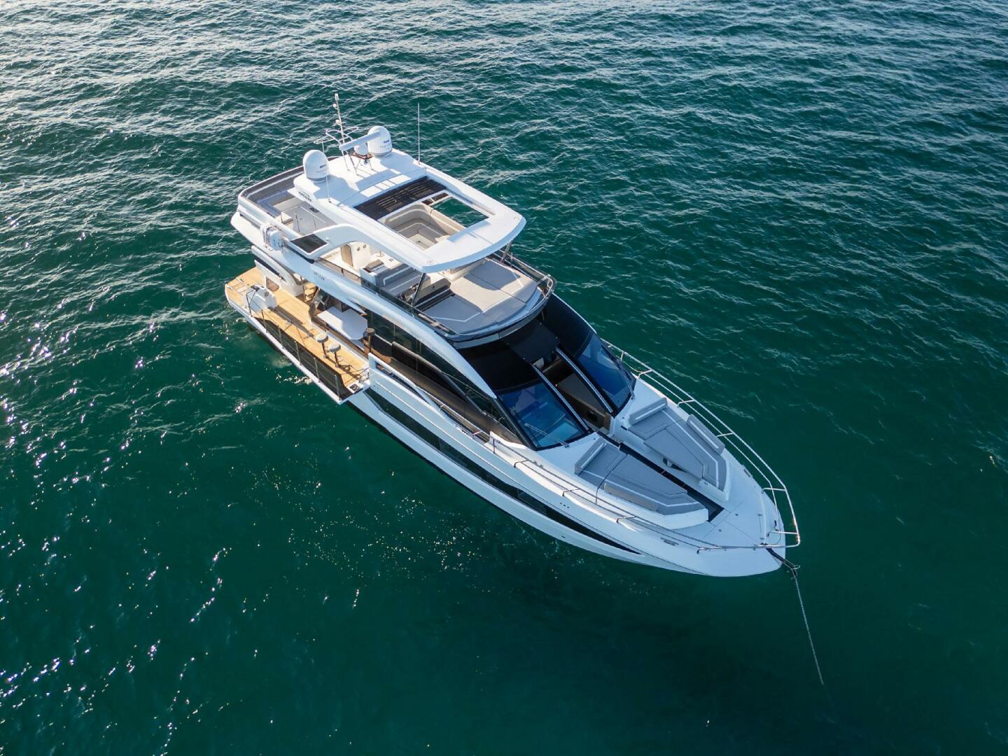 Slide: The Image of Galeon 640 Fly 2022 - 4869140