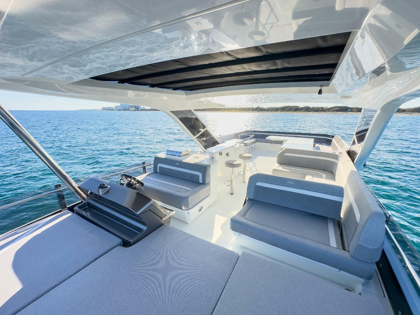 Slide: The Image of Galeon 640 Fly 2022 - 4869146