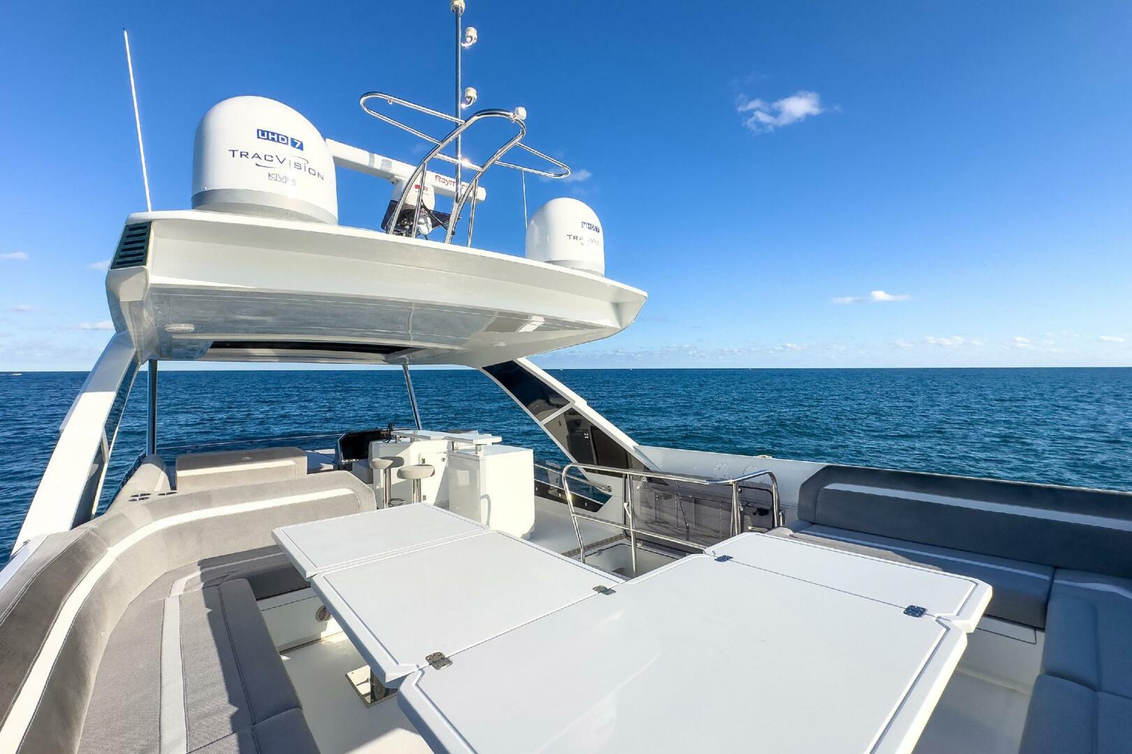 Slide: The Image of Galeon 640 Fly 2022 - 4869150