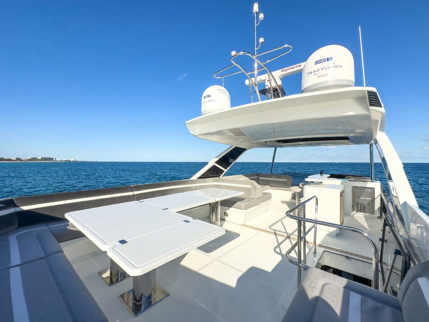 Slide: The Image of Galeon 640 Fly 2022 - 4869152