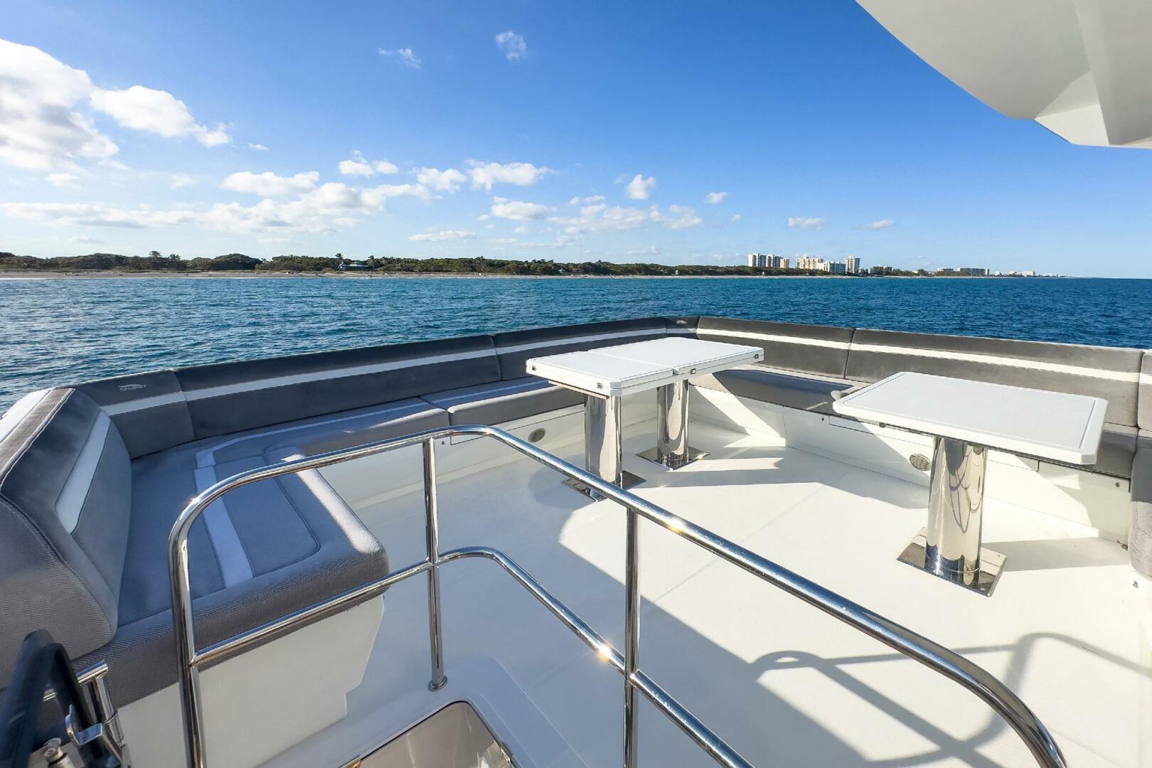 Slide: The Image of Galeon 640 Fly 2022 - 4869153