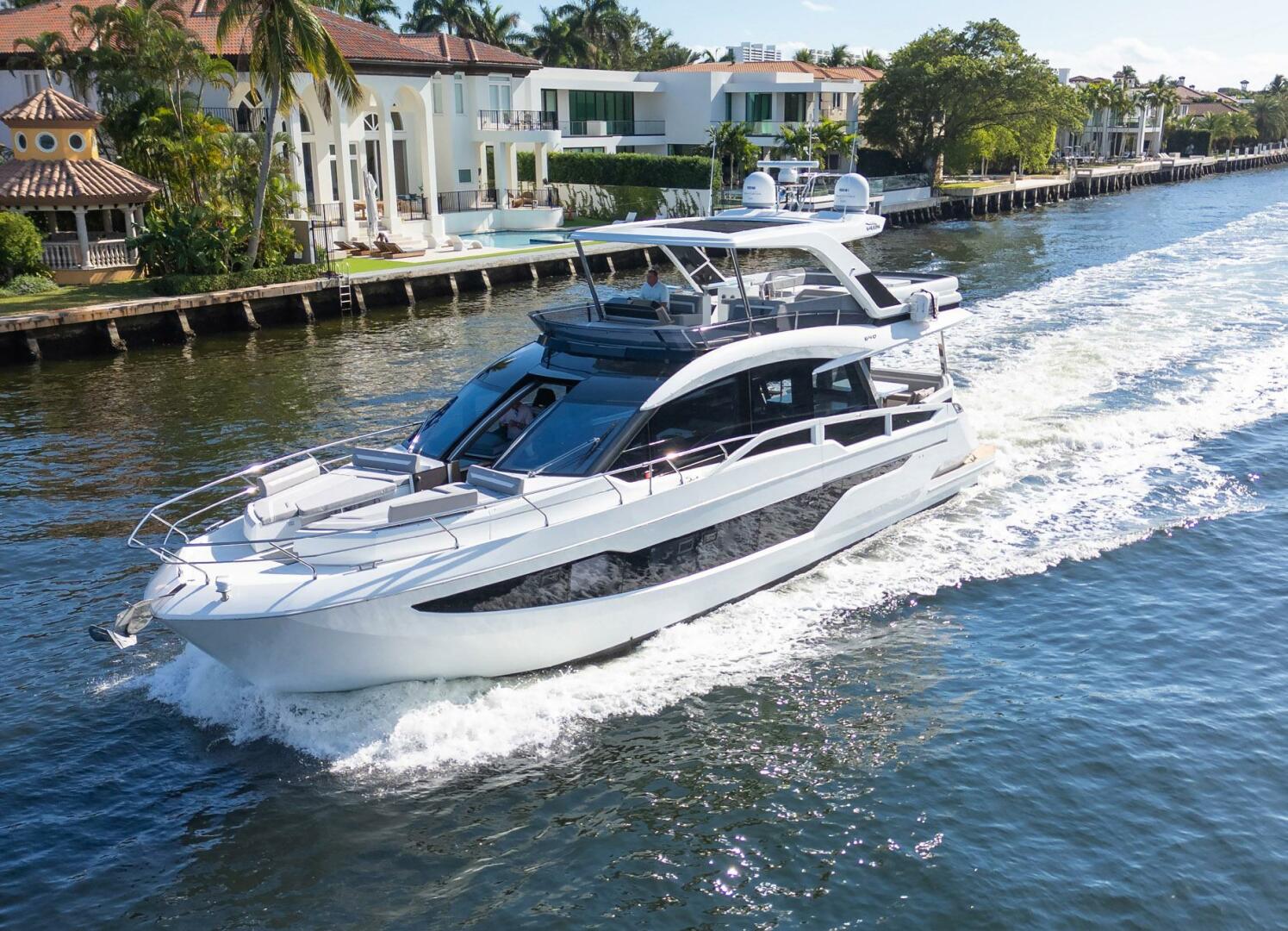 Slide: The Image of Galeon 640 Fly 2022 - 4869174