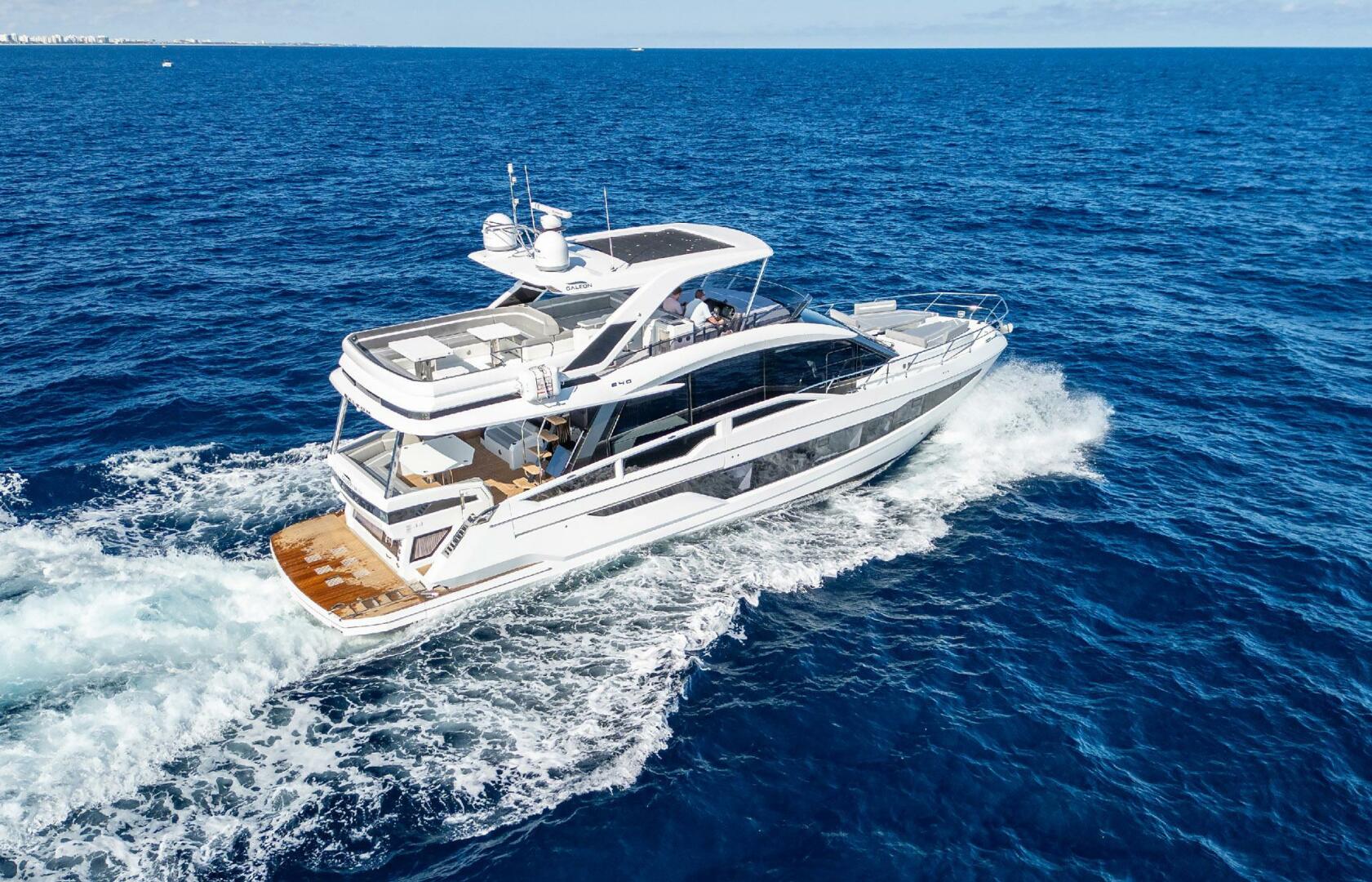 Slide: The Image of Galeon 640 Fly 2022 - 4869175