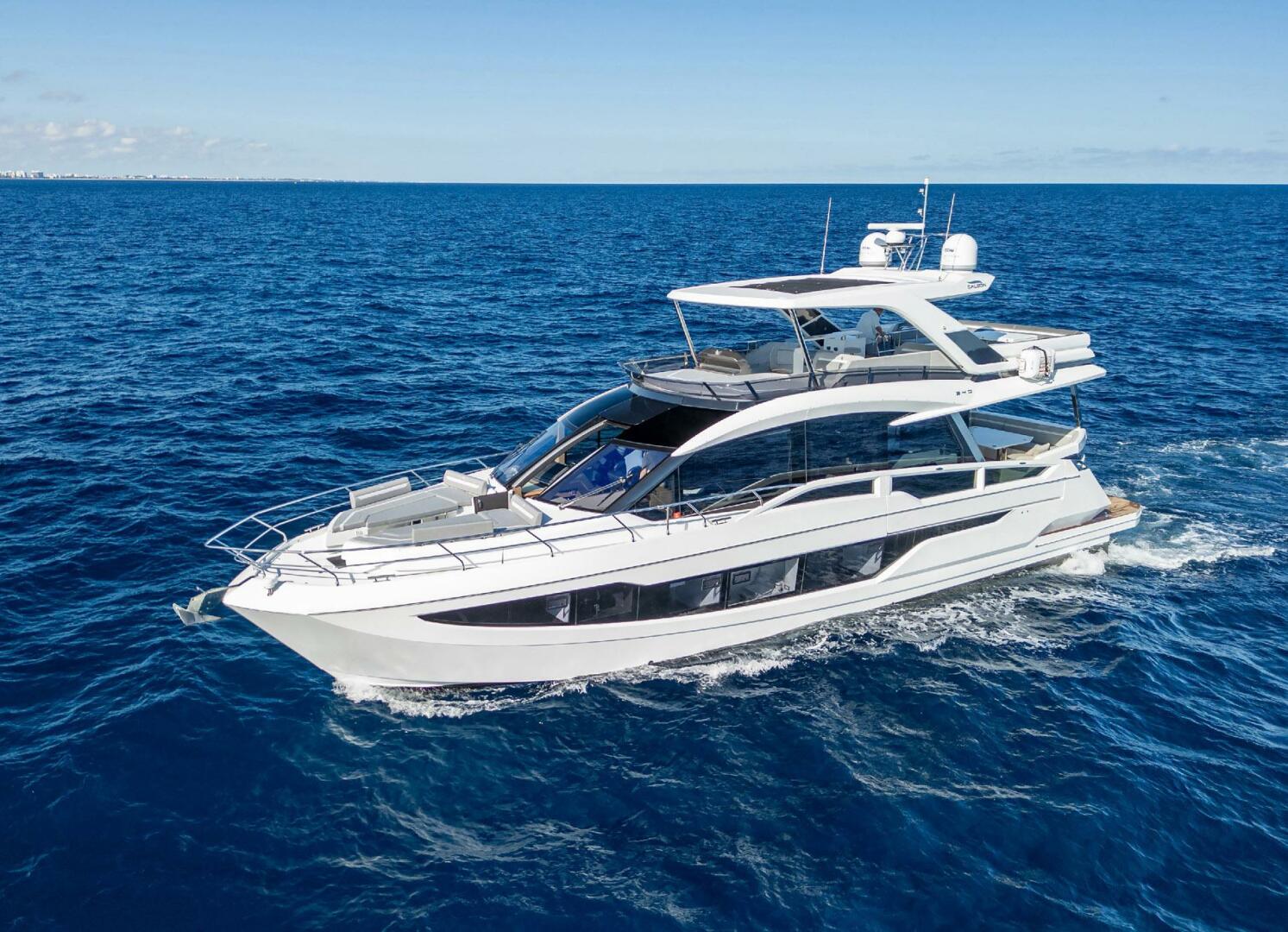 Slide: The Image of Galeon 640 Fly 2022 - 4869176