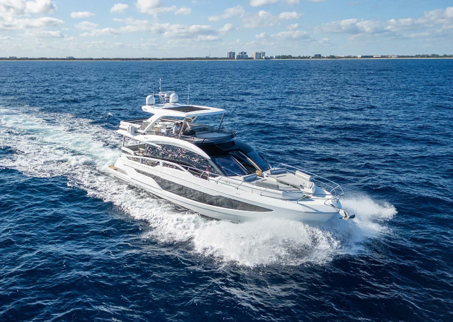Slide: The Image of Galeon 640 Fly 2022 - 4869180