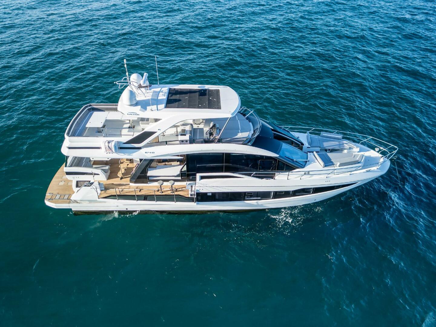 Slide: The Image of Galeon 640 Fly 2022 - 4869185