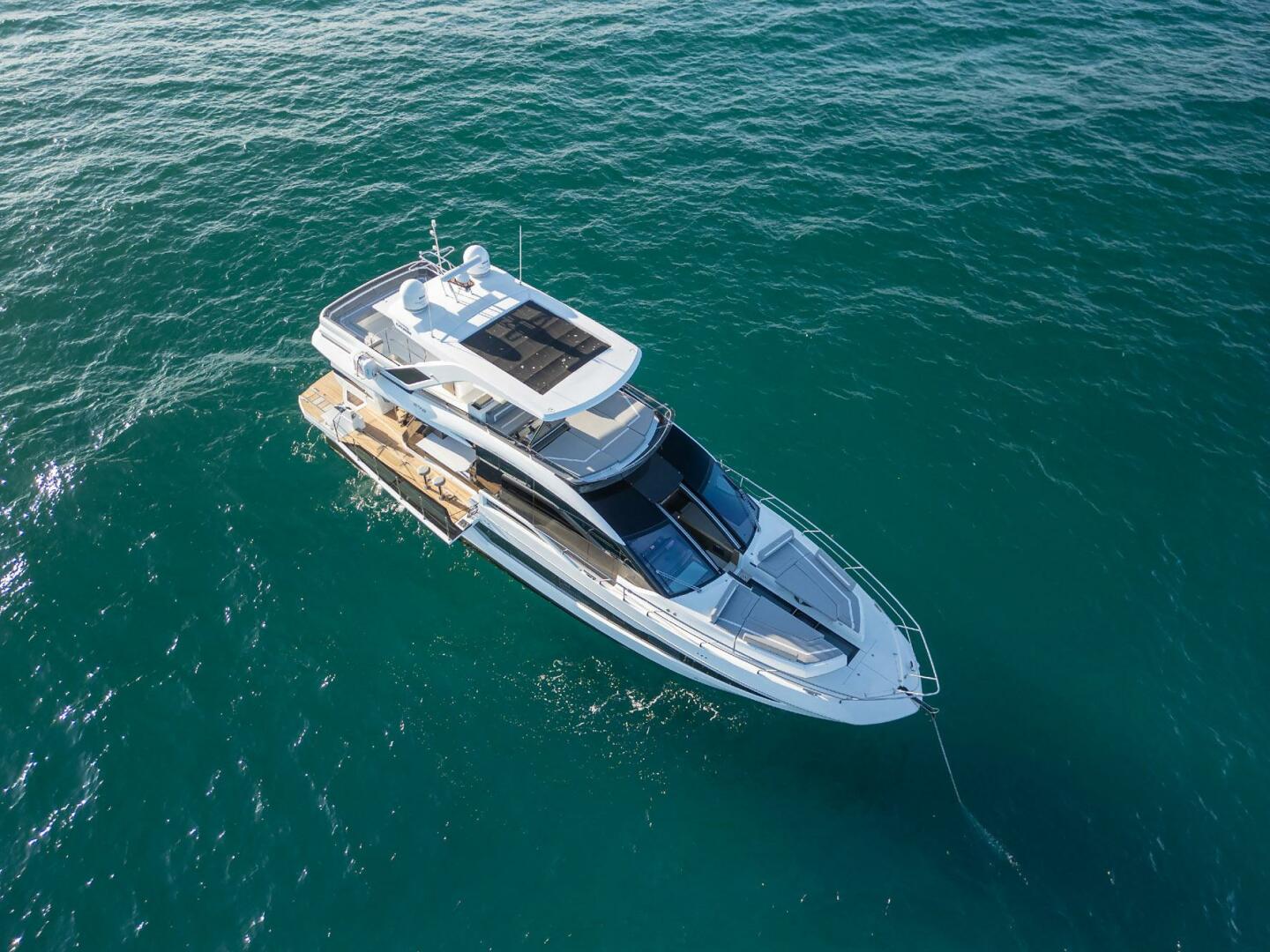Slide: The Image of Galeon 640 Fly 2022 - 4869186