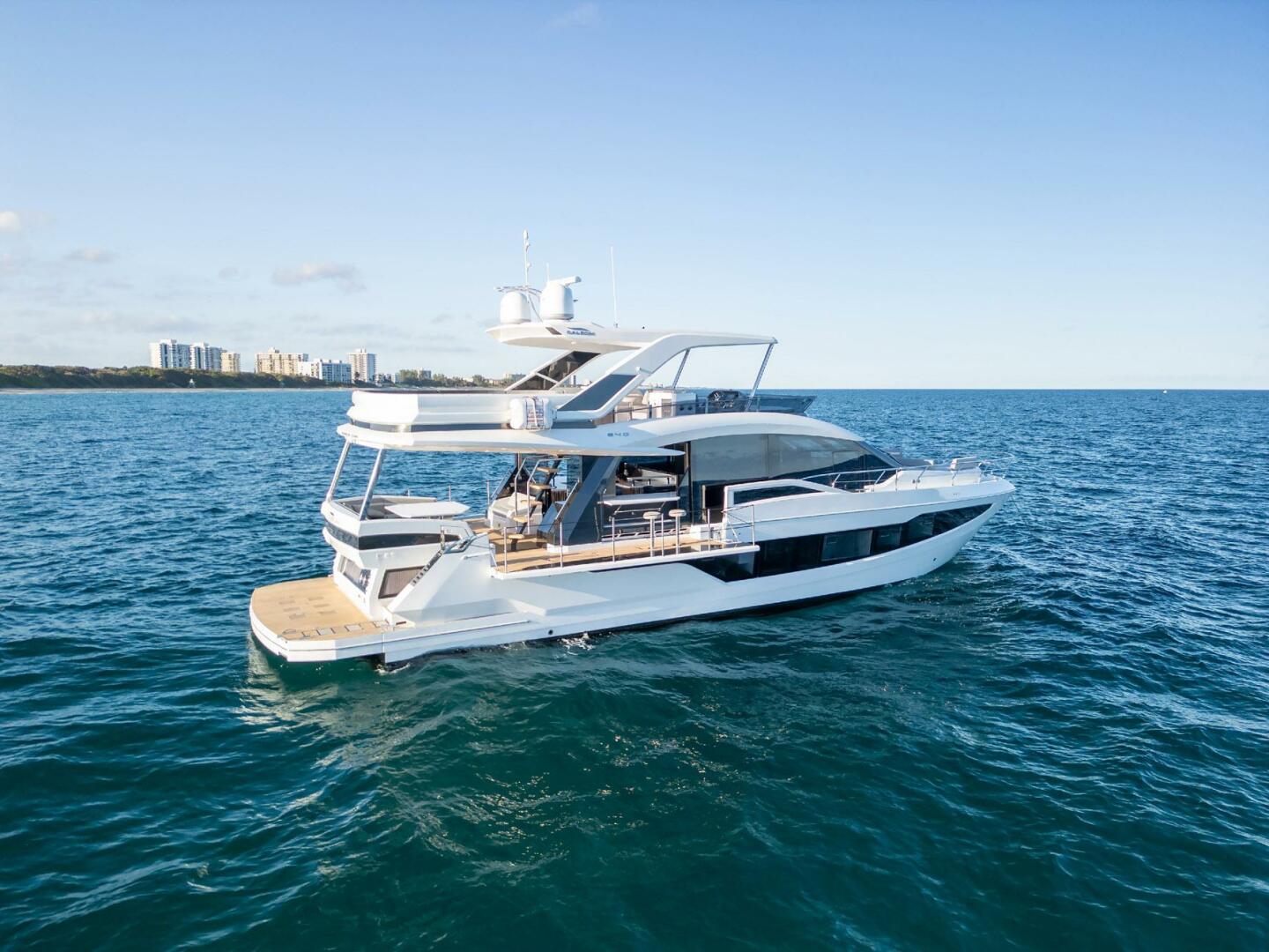 Slide: The Image of Galeon 640 Fly 2022 - 4869188